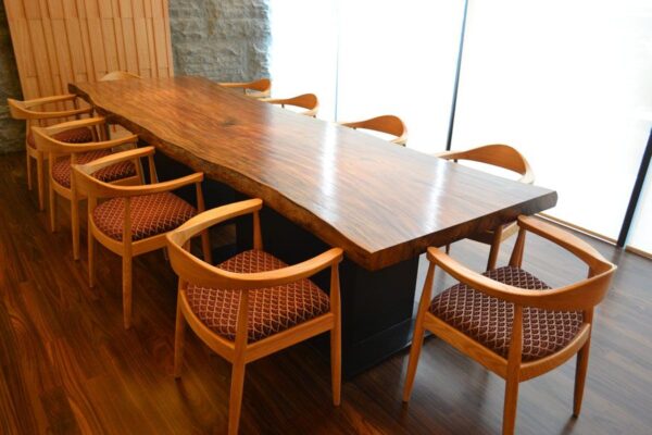 teak-wood-dining-table,indoor-dining-table.