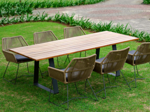 SAUD OUTOOR DINING TABLE WITH TEAK WOOD TOP AND GALVANIZED STILL LEGS LOOKS WLECOMING WITH SAUD OUTDOOR DINING CHAIR
