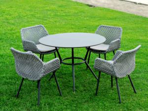 THE AVA OUTDOOR DINING TABLE WITH AVA DINING CHAIRS