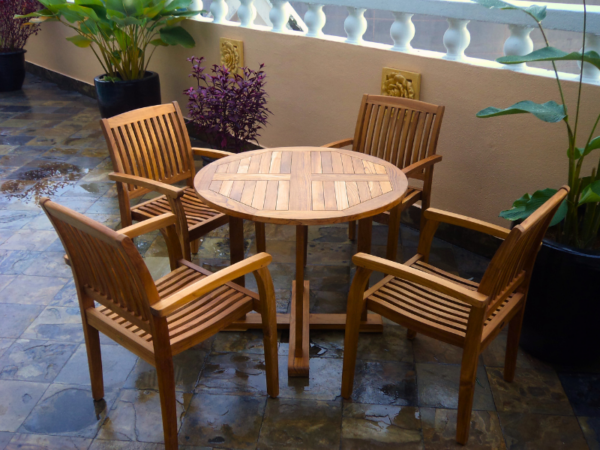 Outdoor Furniture Malaysia - Outdoor Dining Tables - Tiara Round Table D100