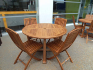 Outdoor Furniture Malaysia - Outdoor Dining Tables - Tiara Round Table D100